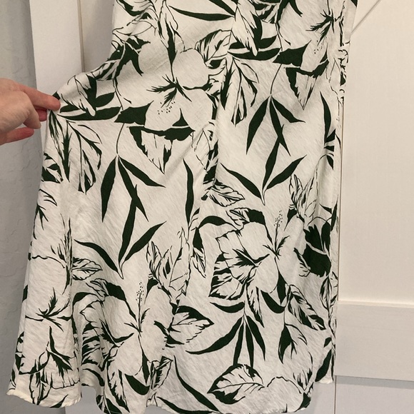 NEW with tag, Abercrombie & Fitch sundress, lined, size Large Tall - Picture 7 of 9